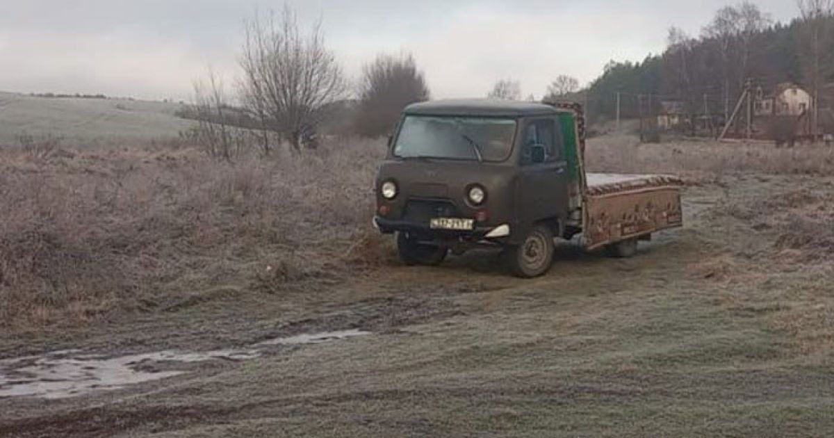 Сворованный УАЗ заглох в поле