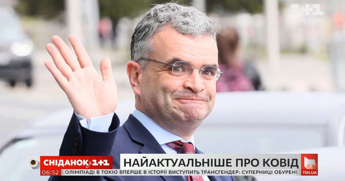 Як політики різних країн порушують карантин – "COVID-дайджест"