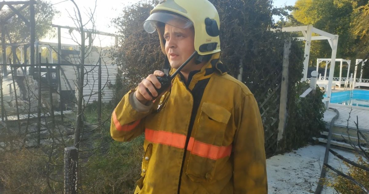 згорів клуб у Гідропарку в Києві_9 / © ГУ ГСЧС в Киеве