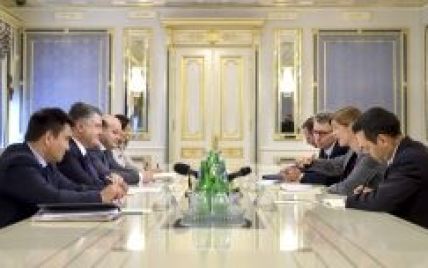 Президент рассказал поспреду США в ООН о нарушении Минских соглашений