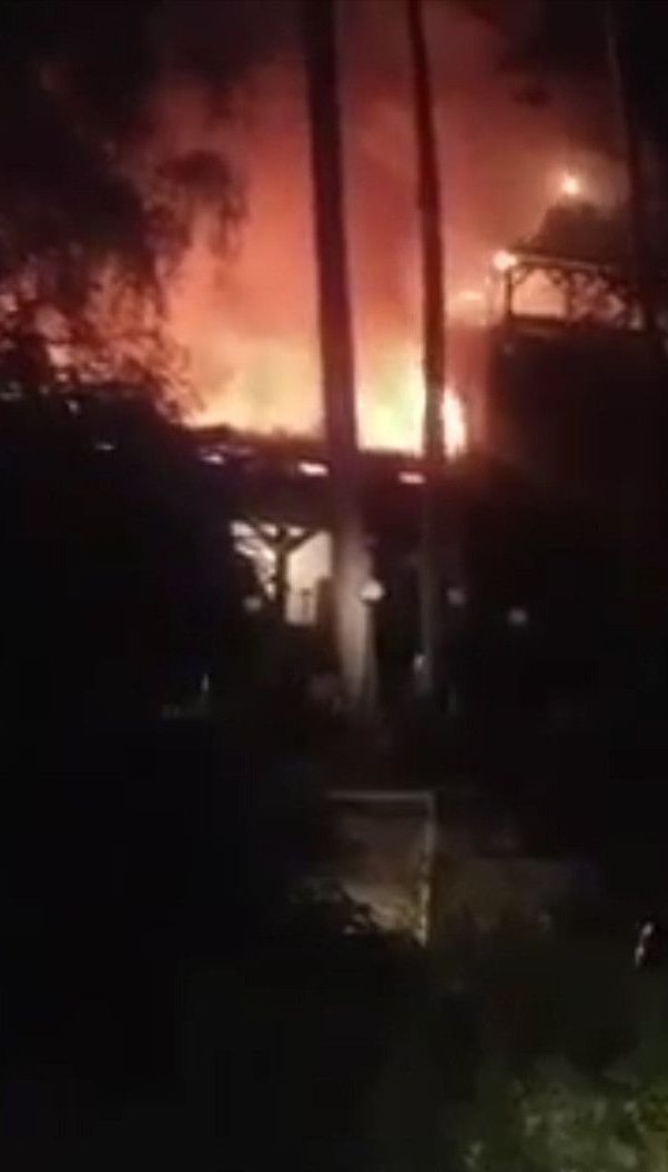 Под Киевом горит ресторанный комплекс