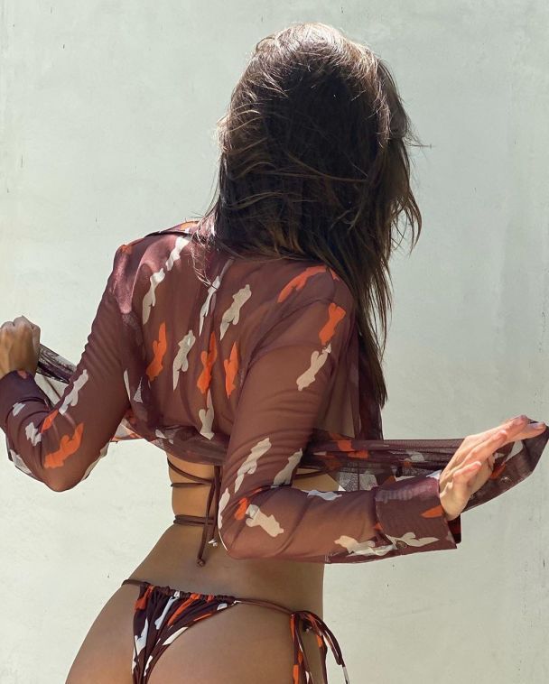  / © instagram.com/emrata