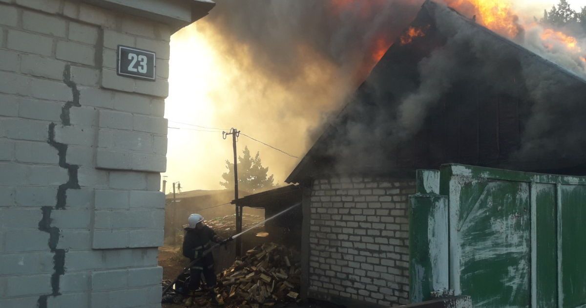 "Вимагаю швидких реакцій": Зеленський зібрав термінову нараду у зв'язку з останніми пожежами в Україні