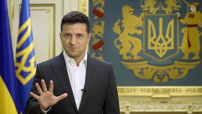 Зеленський закликав українців під час голосування на виборах відповісти на 5 запитань особисто від нього