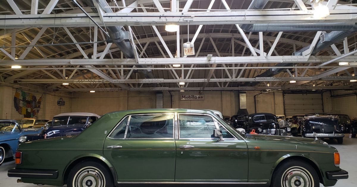 Rolls-Royce Silver Spur_15 / © Bring a Trailer