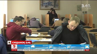 Українським студентам підвищили стипендію