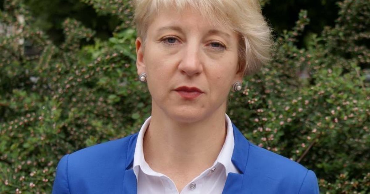 Зі мною майже ніхто не спілкується