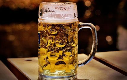 Від нового року в Україні здорожчає алкоголь