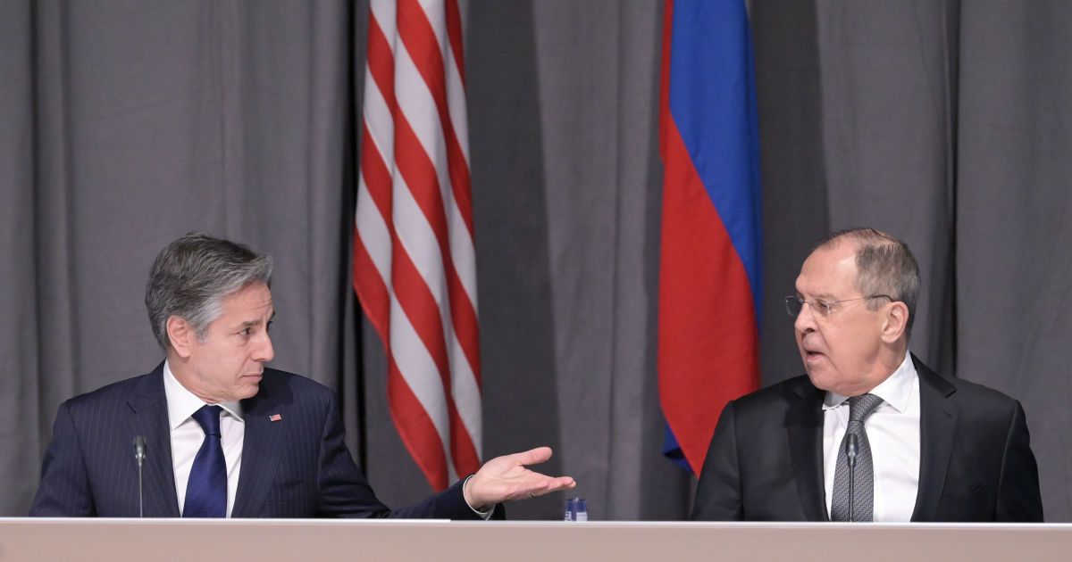 Лавров заявил, что договорился с Блинкеном о письменном ответе США о "гарантиях безопасности": какие сроки
