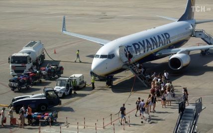 Правительство 25 мая соберется вне очереди, чтобы принять решение о прекращении авиасообщения с Беларусью