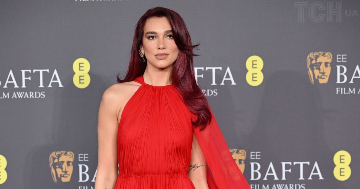 Дуа Липа на BAFTA-2024