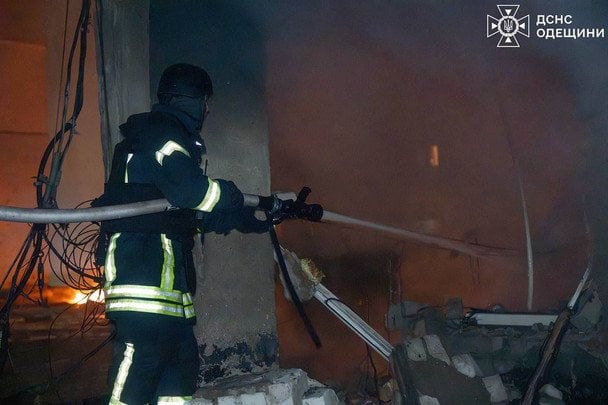 Російська Федерація здійснила дронову атаку на Одесу. / © ГУ ДСНС в Одеській області