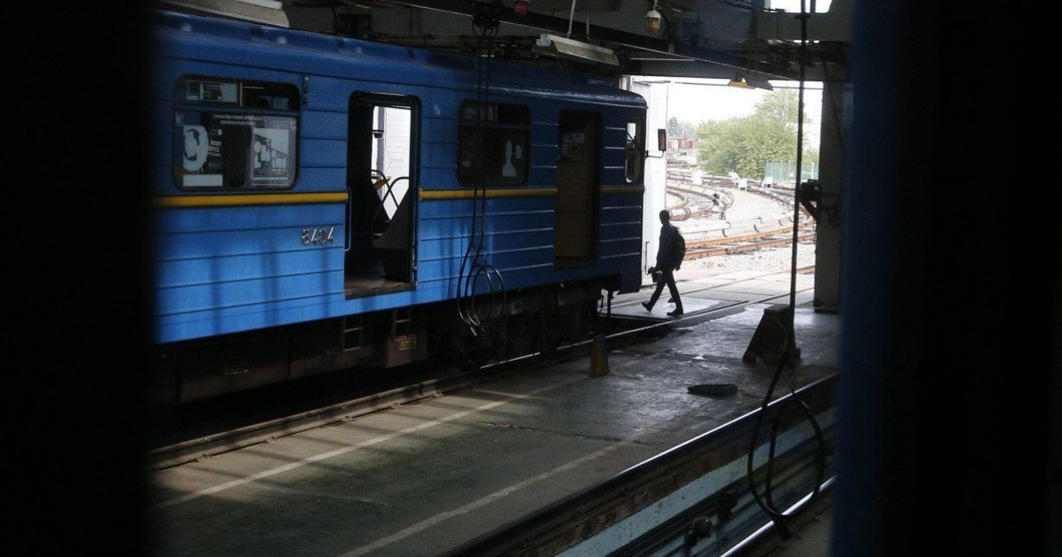 Поліція в потягах, одностатеві купе чи кнопка виклику провідника: як можна забезпечити захист пасажирів