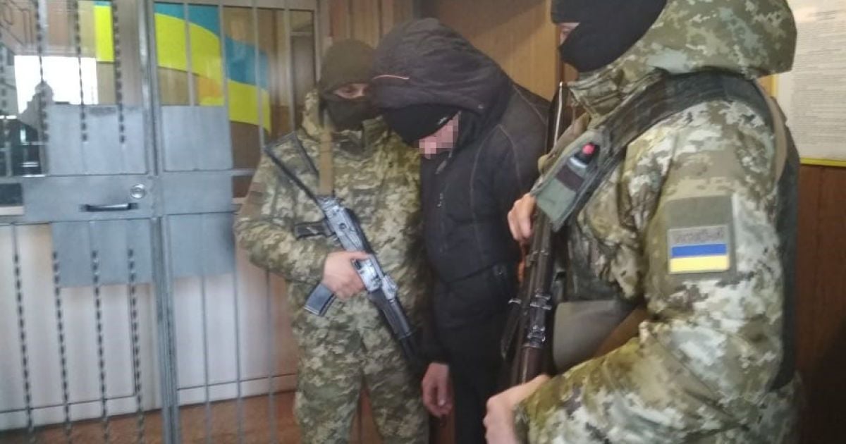 У Торецьку затримали терориста "ДНР", який охороняв уламки збитого MH17