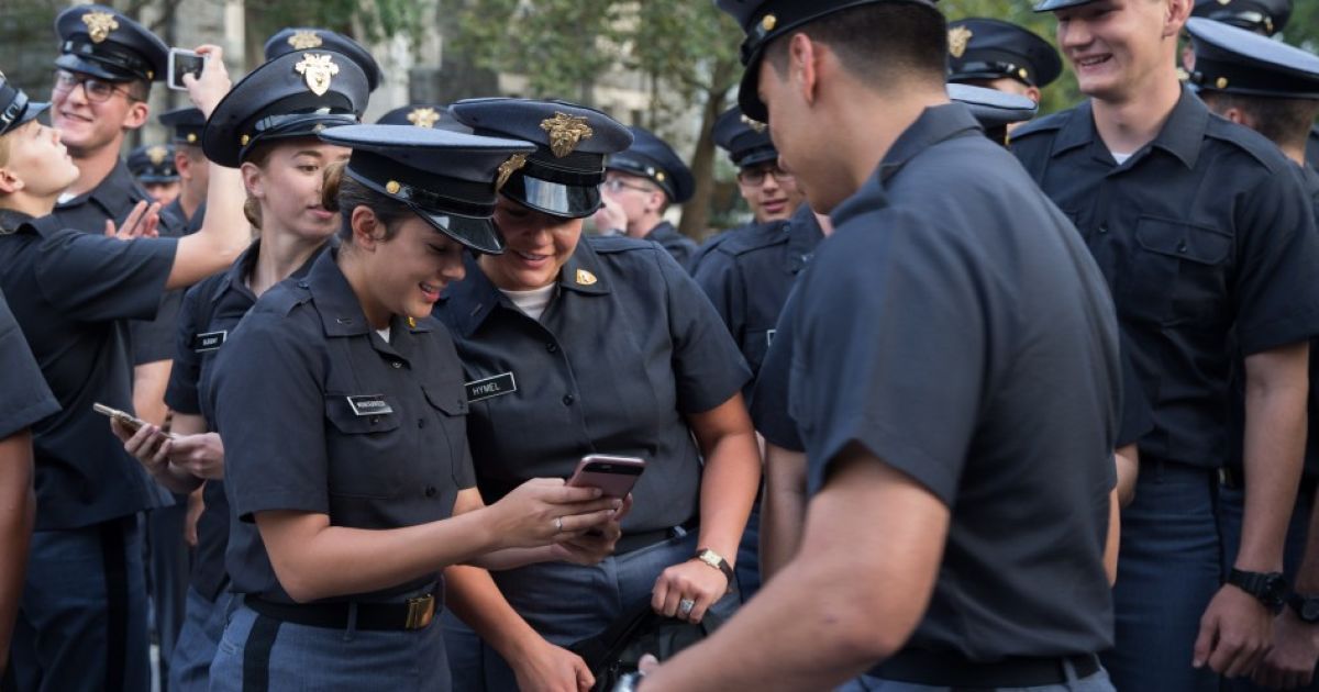 Поршенко в військовій акадеії в США_3 / © Сайт президента України