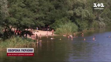 Прогноз погоди на вихідні: дощі та помірні температури