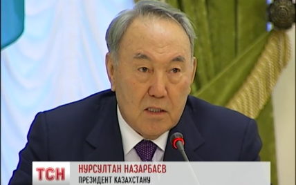 Назарбаев объяснил, кто мешает Украине получить нефть от Казахстана