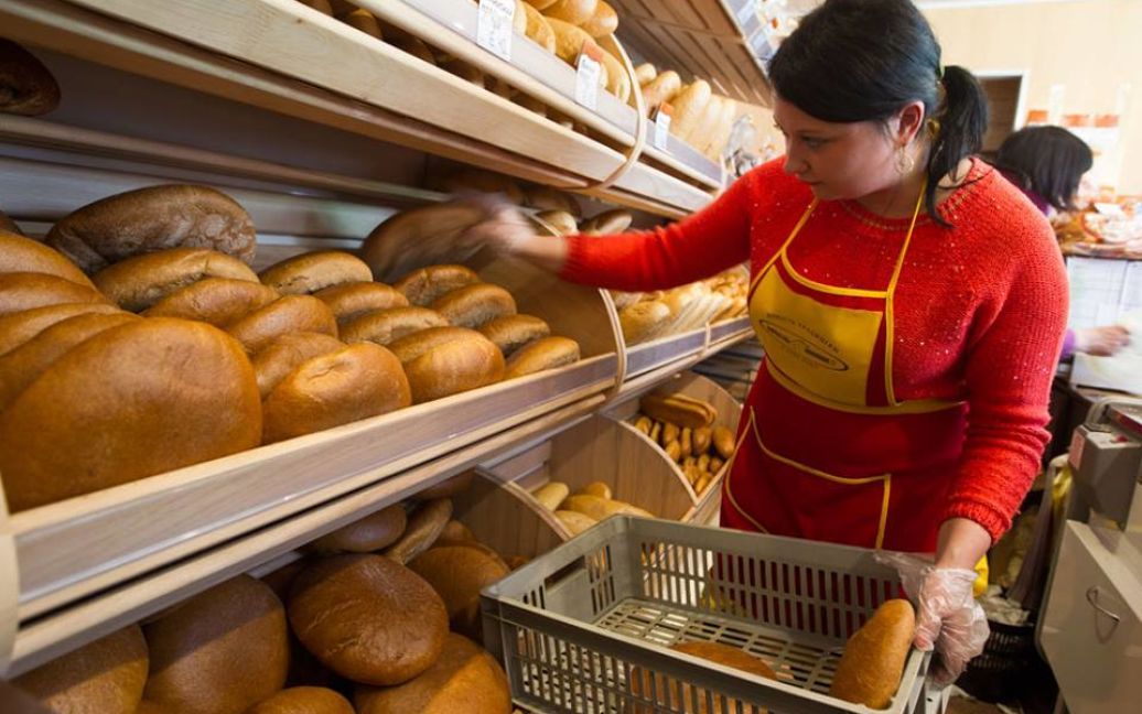 Кіоск у Києві, де продають дешевий соціальний хліб / © fponp.gov.ua