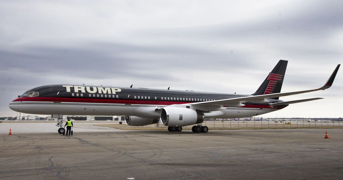 Приватний Boeing 757 Дональда Трампа