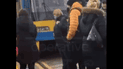 В Киеве люди блокируют работу транспорта из-за суровых ограничений: видео