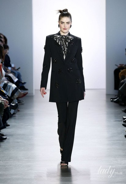 Колекція Badgley Mischka прет-а-порте сезону осінь-зима 2020-2021 / © East News