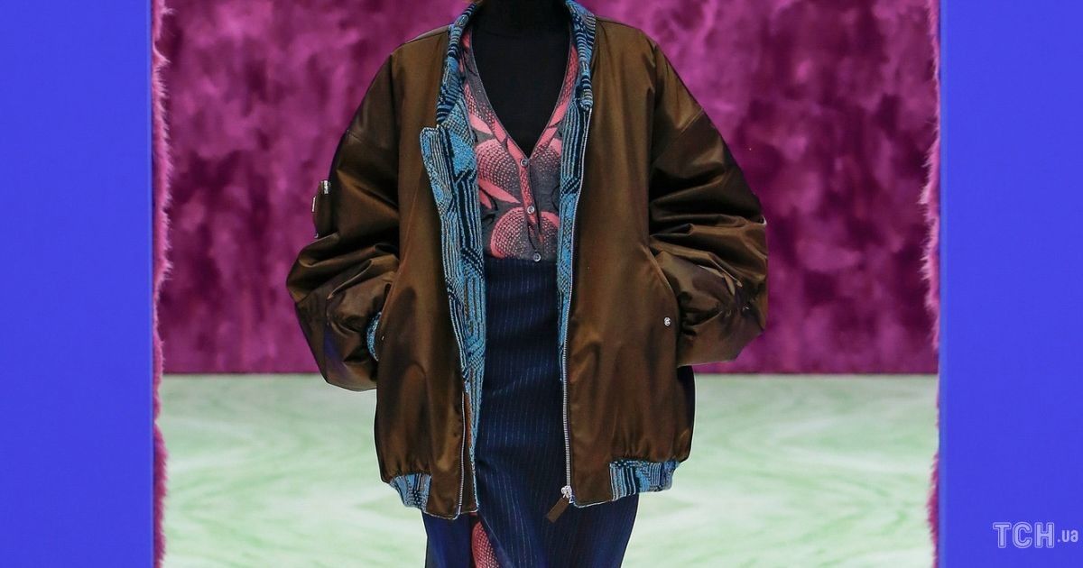 Колекція Prada прет-а-порте сезону осінь-зима 2021-2022 / © East News
