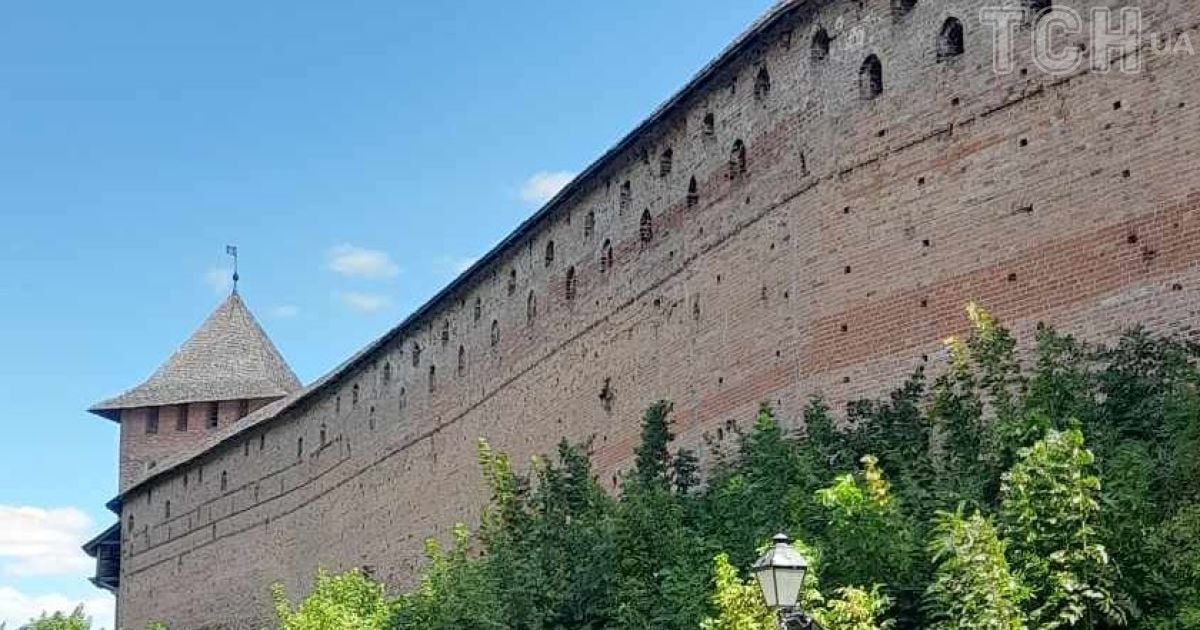 Влада заборонила масові заходи без дозволу