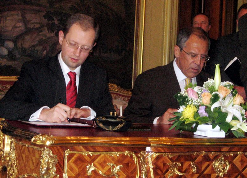 Яценюк і Лавров