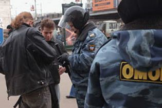 Незгодні марширують Москвою
