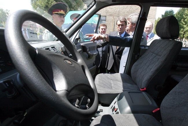 ющенко