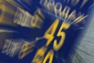 Міжбанк закрився зростанням долара