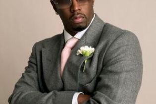 Р Diddy бавиться з електронікою