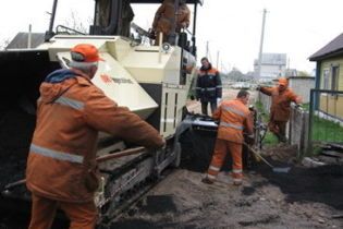 Підпільний асфальтний завод прикрили у Кривому Розі (відео)