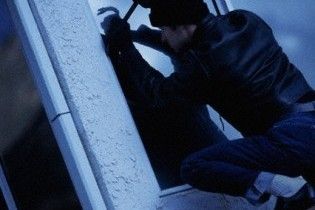 На Волині білорус пограбував магазин. Вкрав продукти