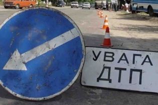ДТП на Київщині: одна людина загинула, 7 травмовані