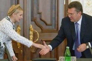 Тимошенко нагадали, що Янукович "крав зі швидкістю 60 доларів на секунду"