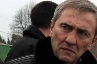Черновецький контролюватиме усіх приїжджих