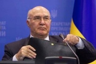 Стельмах пообіцяв стресове зміцнення гривні
