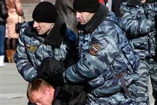 МВС перевірить дії ОМОНа у Владивостоку