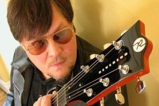 Один з кращих гітаристів світу пролежав тиждень мертвим