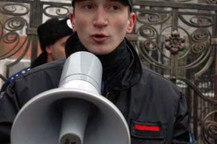 Львів'яни вимагають в консульства РФ "відповісти за русских"