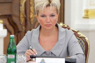 Богатирьова через свинячий грип стала менше цілуватися