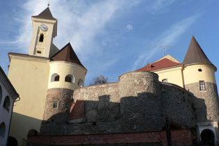 Дружина Балоги відмовилася від Мукачівського замку