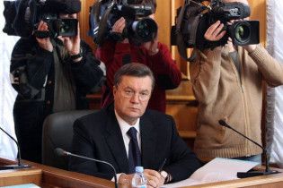 Янукович відмовляється підписувати листа до МВФ
