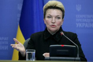 Богатирьова не впустила журналістів на засідання РНБО