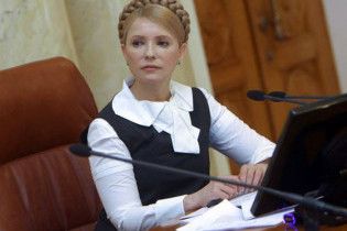 74% українців не вірять, що Тимошенко подолає кризу