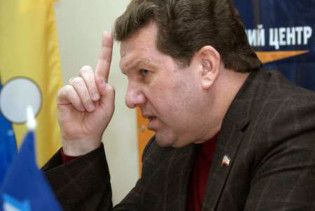 Мер Севастополя: Партія регіонів розкрадає кримську землю