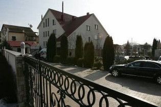 Черновецький поскаржився, що сусіди ненавидять його і Яшу