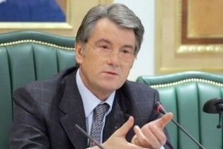 Ющенко пояснив, чому не рухається черга на житло