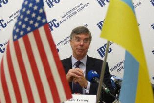 США: Україна має визначитись, куди їй інтегруватися в першу чергу